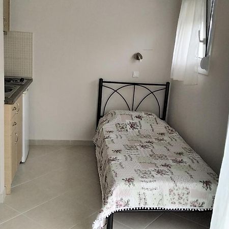 Angie'S Summertime Nea Vrasna Exterior foto