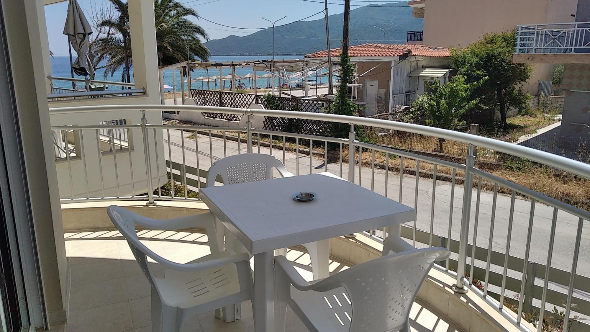Angie'S Summertime Nea Vrasna Exterior foto