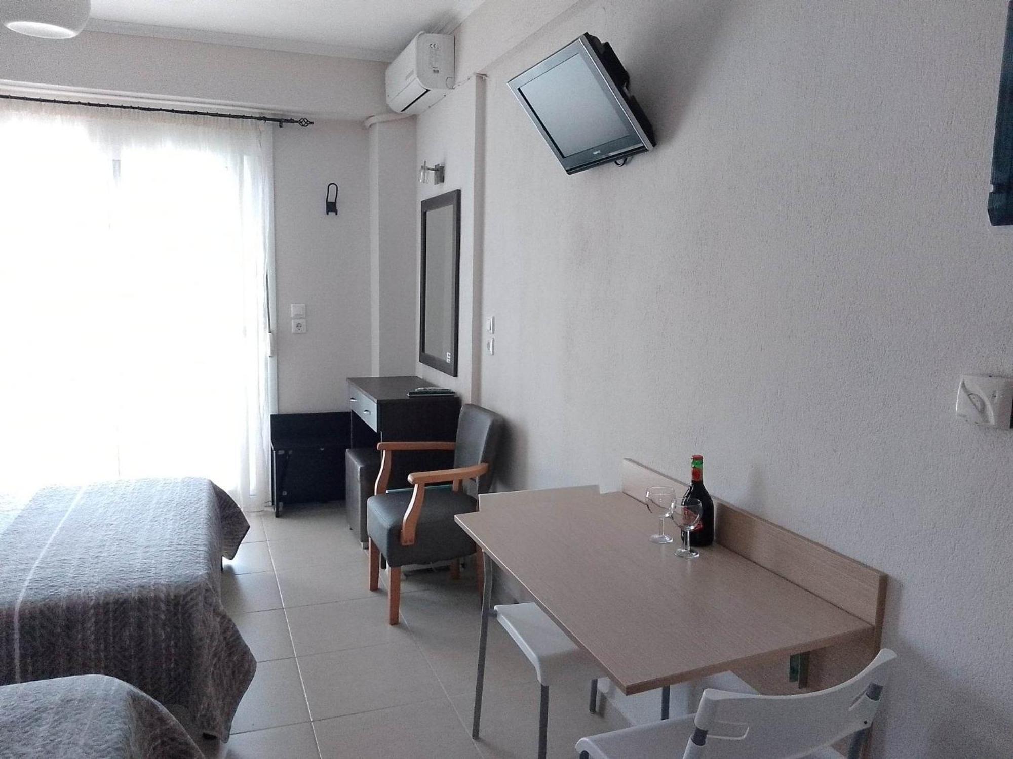 Angie'S Summertime Nea Vrasna Exterior foto