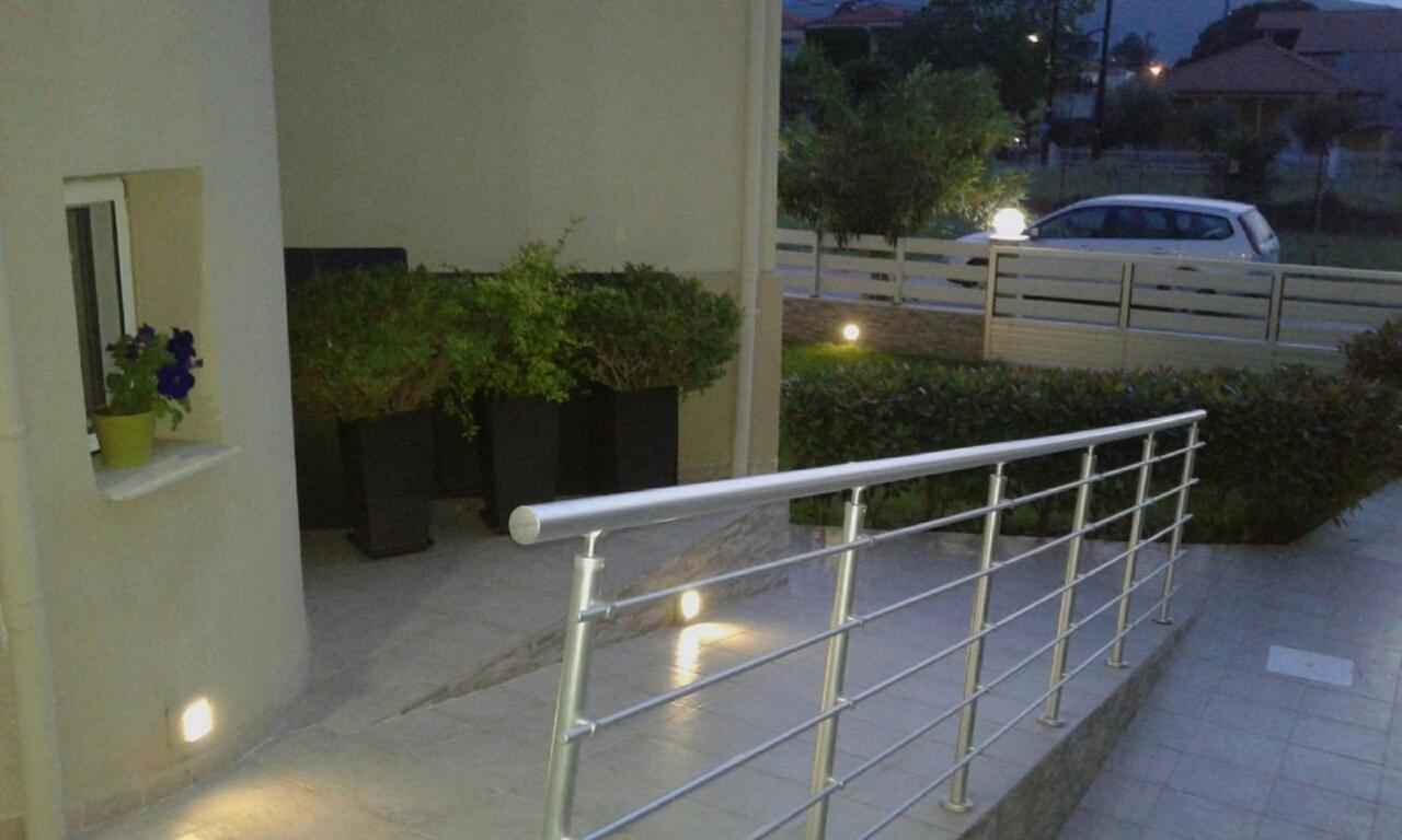 Angie'S Summertime Nea Vrasna Exterior foto